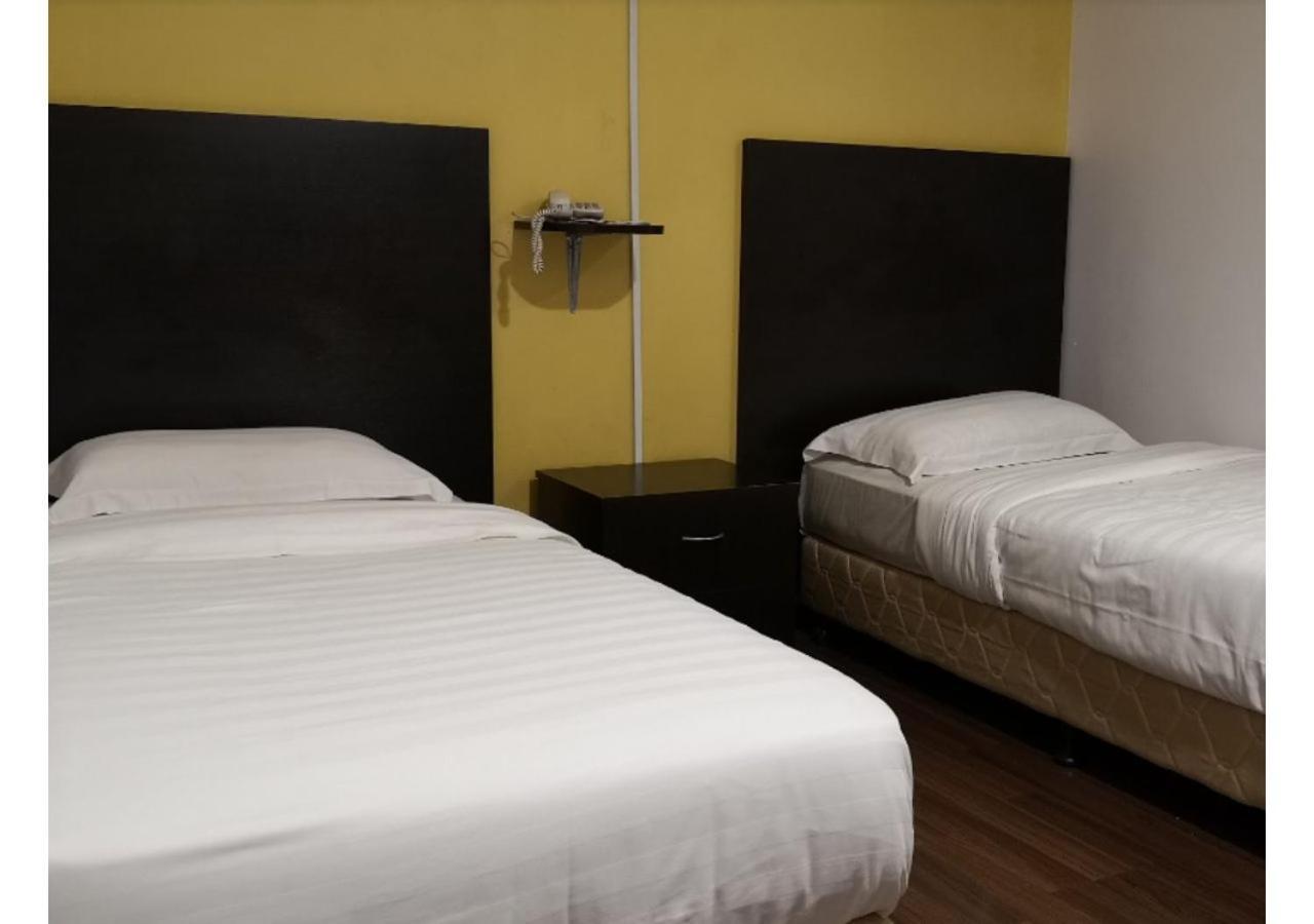 Sai Villa Hotel Near Klia & Klia2 Nilai Kültér fotó