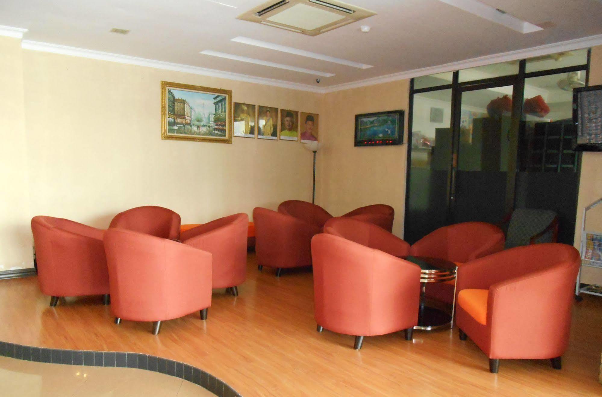 Sai Villa Hotel Near Klia & Klia2 Nilai Kültér fotó