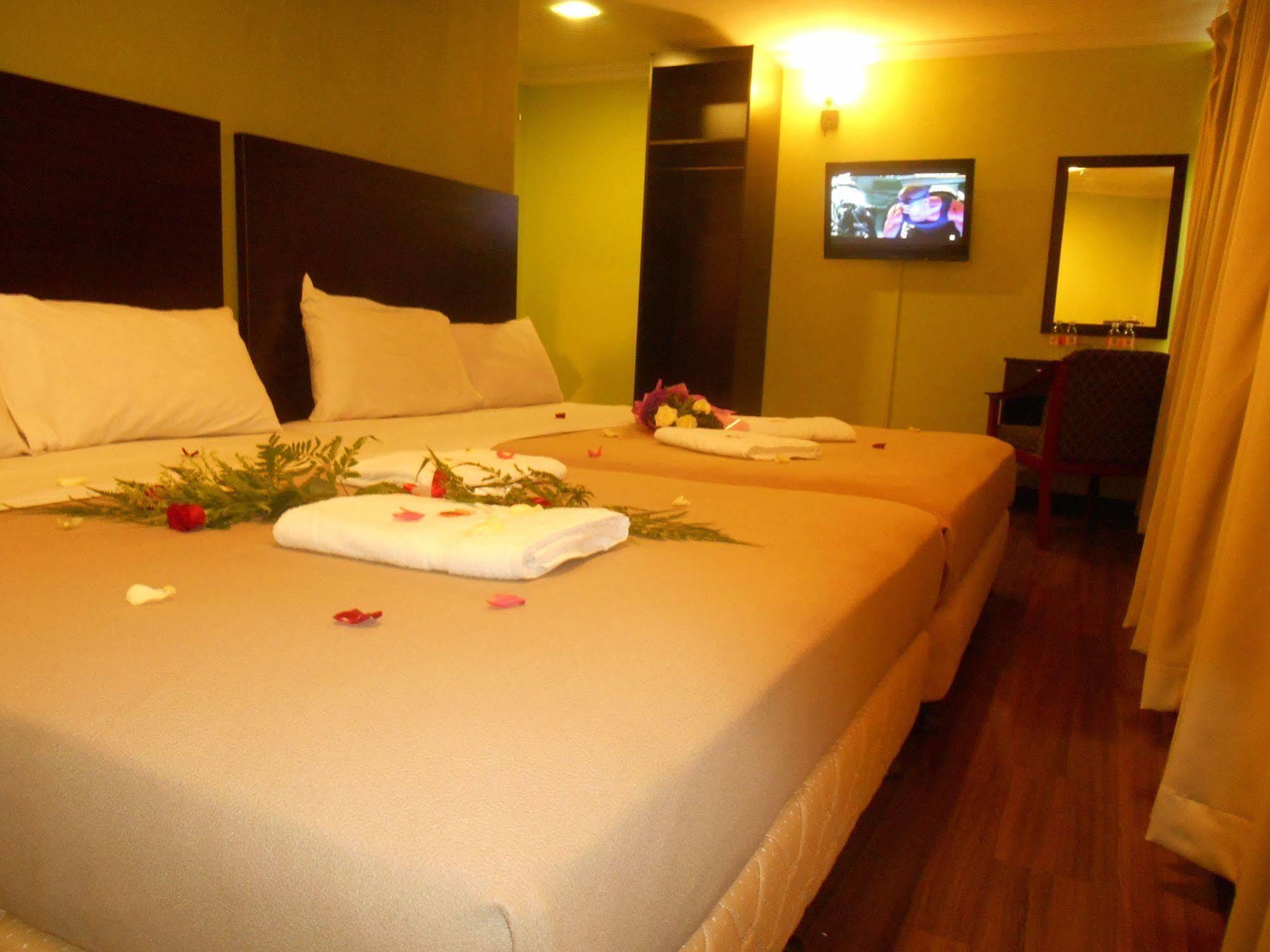 Sai Villa Hotel Near Klia & Klia2 Nilai Kültér fotó