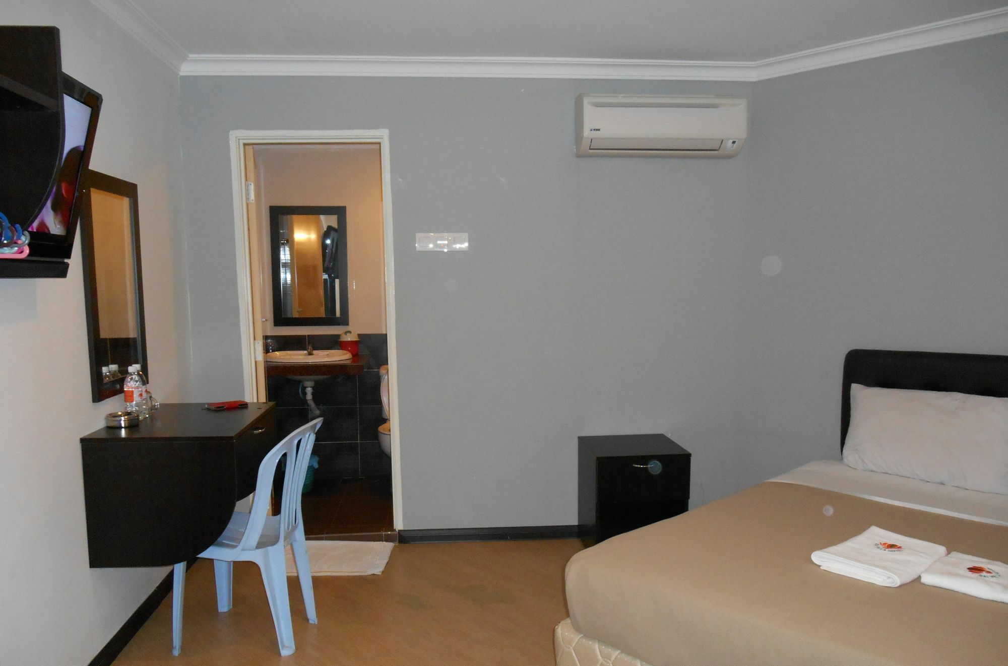 Sai Villa Hotel Near Klia & Klia2 Nilai Kültér fotó